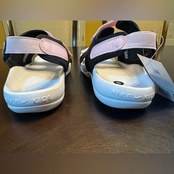New Nike Sunray Sandals Pink Black Size 6Y / 7.5 W - Picture 9 of 12